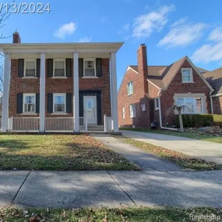 Buy this 3 bed house on 1642 20th Street in Wyandotte, MI 48192
