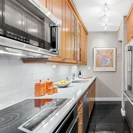 Image 3 - 175 East 62nd Street, New York, NY 10065, USA - Apartment for sale