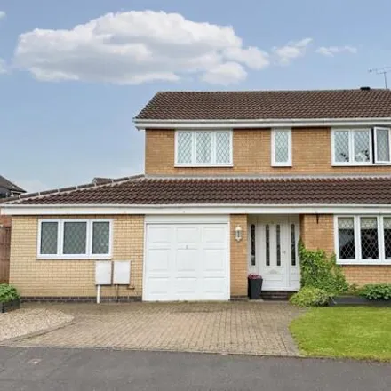 Buy this 4 bed house on Salcombe Close in Horeston Grange, CV11 6YS