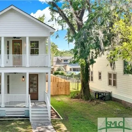 Buy this 3 bed house on 1121 Live Oak Street in Savannah, GA 31404