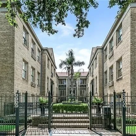 Buy this studio condo on 3300 Saint Charles Avenue in New Orleans, LA 70115