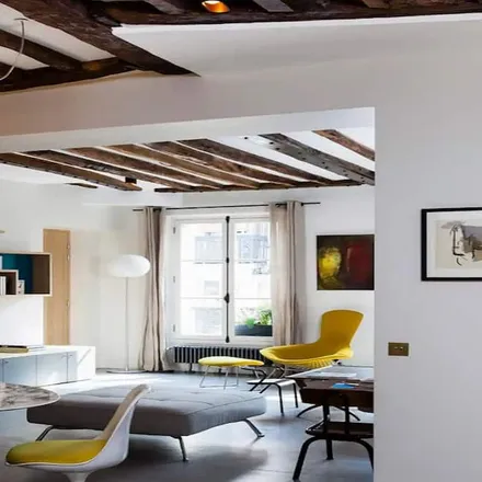 Rent this 5 bed apartment on Paris