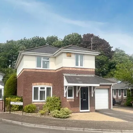 Buy this 3 bed house on MiddleGate Court in Cowbridge, CF71 7EF