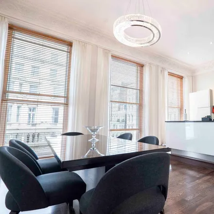 Image 5 - Fraser Suites Kensington, 75 Cromwell Road, London, SW7 5BH, United Kingdom - Apartment for rent