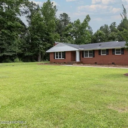 Buy this 3 bed house on 3345 Old Lumberton Rd in Whiteville, North Carolina