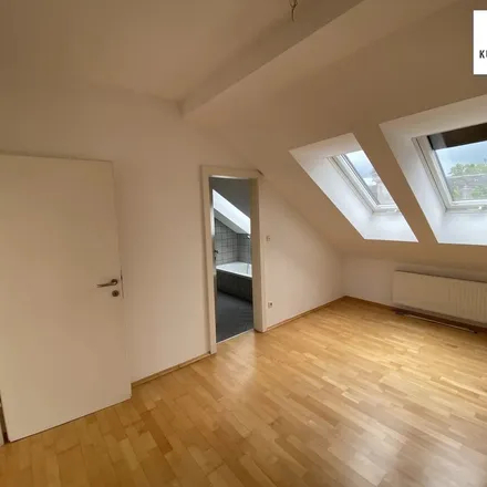 Rent this 2 bed apartment on Ringstraße 20 in 3500 Krems an der Donau, Austria