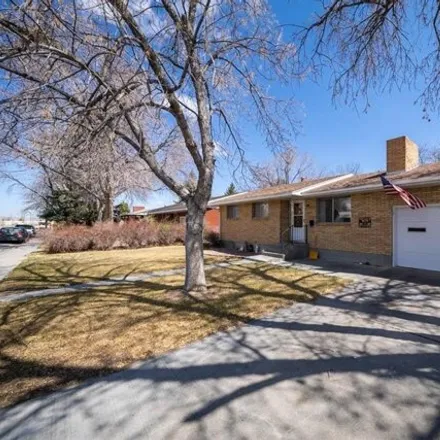 Buy this 3 bed house on 623 Shoshone Street in Powell, WY 82435