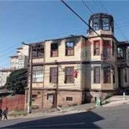 Buy this studio apartment on Palacio Espejo in Federico Errázuriz Echaurren 232, 239 0418 Valparaíso