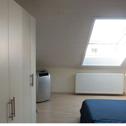 Rent this 2 bed apartment on Heidelberger Straße 19 in 68766 Hockenheim, Germany