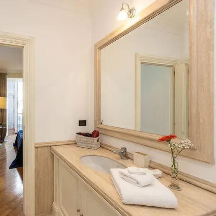 Image 2 - Rome, Roma Capitale, Italy - Apartment for rent