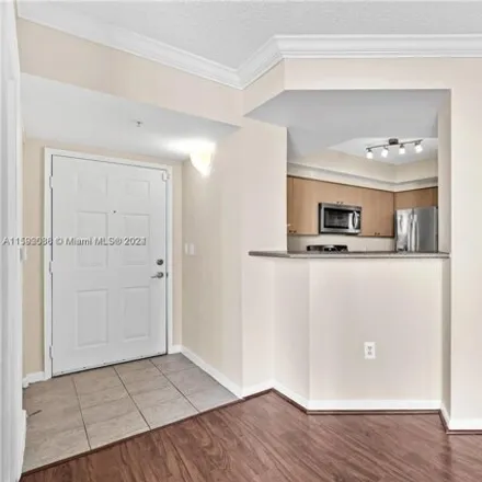 Buy this 2 bed condo on 1911 Jackson Street in Hollywood, FL 33020