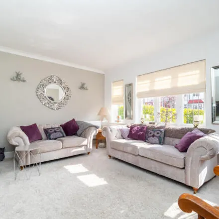 Image 2 - Dibdin Road, London, SM1 2PH, United Kingdom - House for sale