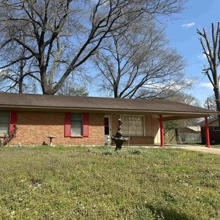 Buy this 3 bed house on 201 South Adcock Street in Dumas, AR 71639