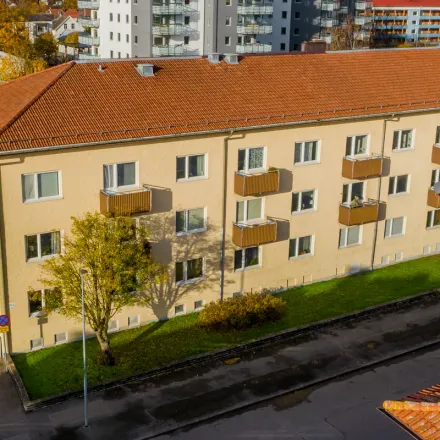 Rent this 2 bed apartment on Thorsgatan in 264 33 Klippan, Sweden