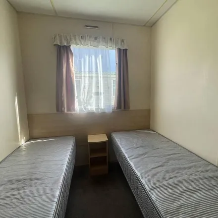 Image 1 - Tendring, CO15 2LF, United Kingdom - House for rent