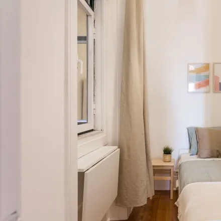 Rent this 8 bed room on Rua dos Mastros 20-22 in 1200-263 Lisbon, Portugal