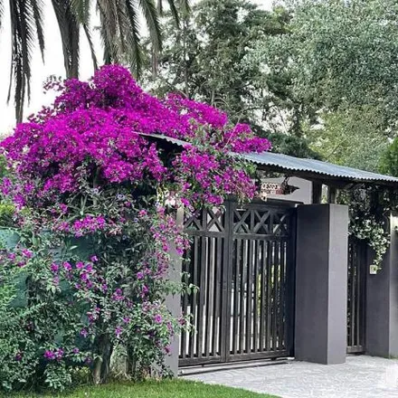 Buy this 3 bed house on Doctor A. Boesen in Partido de Ezeiza, 1804 La Unión