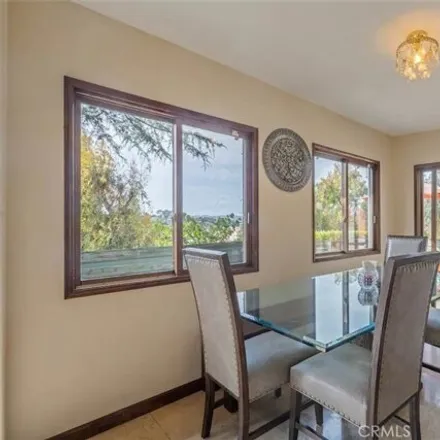 Image 7 - 4697 Abargo Street, Los Angeles, CA 91364, USA - House for sale