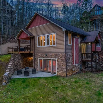 Image 1 - 351 P A Proffitt Road, Gatlinburg, TN 37738, USA - House for sale