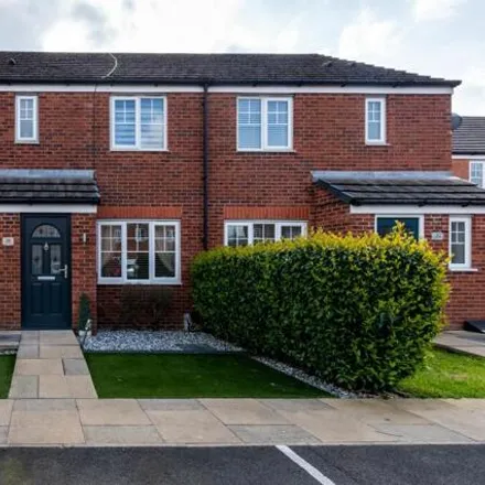 Buy this 3 bed duplex on Edale Close in Howley Quay, Warrington