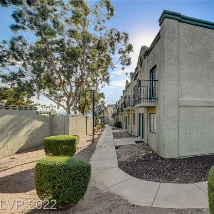 Image 1 - 7099 Burcot Avenue, Clark County, NV 89156, USA - Townhouse for sale