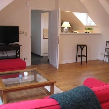 Rent this 2 bed apartment on Lasne Village in Place d'Azay-le-Rideau, 1380 Lasne