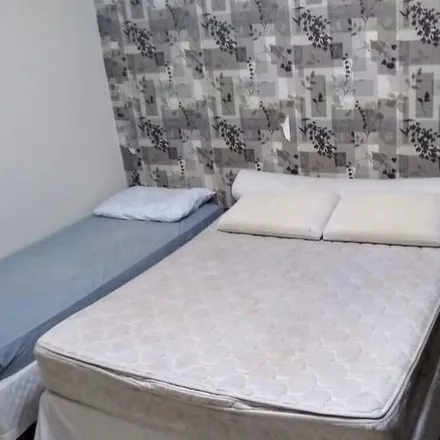 Rent this 3 bed house on Cemitério do Jardim Redentor in Mutirão Primavera, Bauru