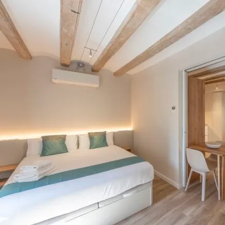 Rent this 2 bed apartment on Carrer de la Ciutat in 12, 08002 Barcelona