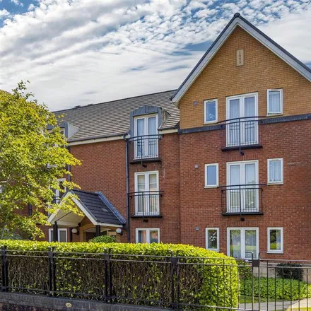 Rent this 2 bed apartment on Halliard Court in Cardiff, CF10 4NF