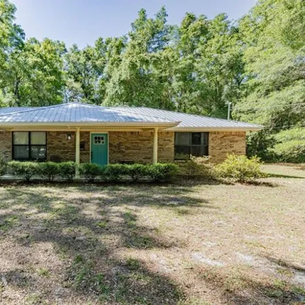 Buy this 2 bed house on 4221 Chokeberry Road in Middleburg, Clay County