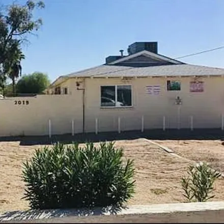 Buy this studio house on 2019 West Turney Avenue in Phoenix, AZ 85015