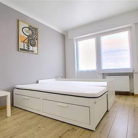 Rent this 1 bed apartment on Oude-Vestingsstraat 6 in 8500 Kortrijk, Belgium