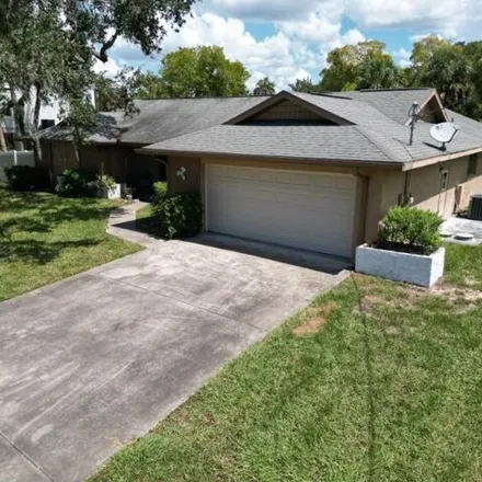Buy this 3 bed house on 2147 Slewfoot Path in Citrus County, FL 34429
