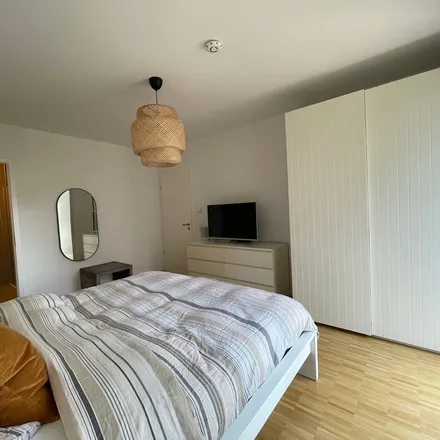 Rent this 3 bed apartment on Robert-Havemann-Straße in 53121 Bonn, Germany