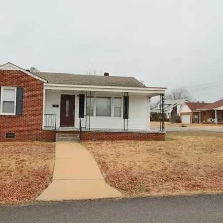 Buy this 3 bed house on 181 North Mill Street in Pinedale, Iuka