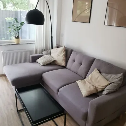 Rent this 3 bed apartment on Adolf-Miersch-Straße 17 in 60528 Frankfurt, Germany