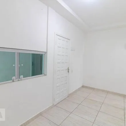 Rent this 2 bed apartment on Rua Dona Nina Zanotto in Jardim Las Vegas, Santo André - SP