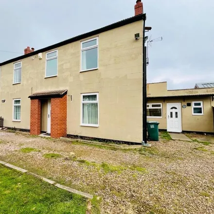 Rent this 3 bed duplex on Low Road in Scrooby, DN10 6AP