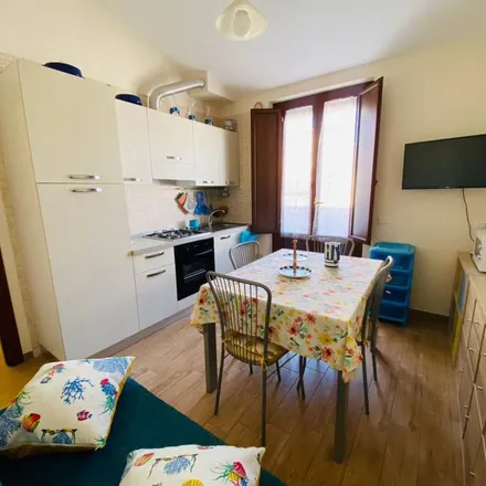 Image 8 - Villa Irlanda, Via Garigliano, 04024 Gaeta LT, Italy - Apartment for rent