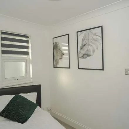 Rent this 2 bed apartment on Elmdene Road in London, SE18 6UA