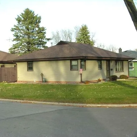 Buy this 3 bed house on 405 Pine Street in Osage, IA 50461