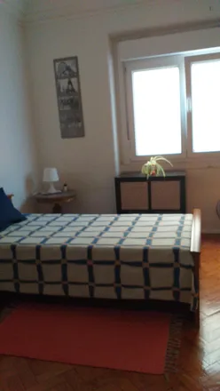 Rent this 5 bed room on Rua Professor Sousa da Câmara 186 in 1070-219 Lisbon, Portugal