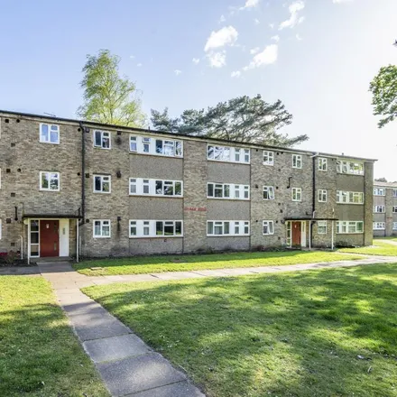 Rent this 2 bed apartment on Oareborough Play Area in Oareborough cycle path, Easthampstead