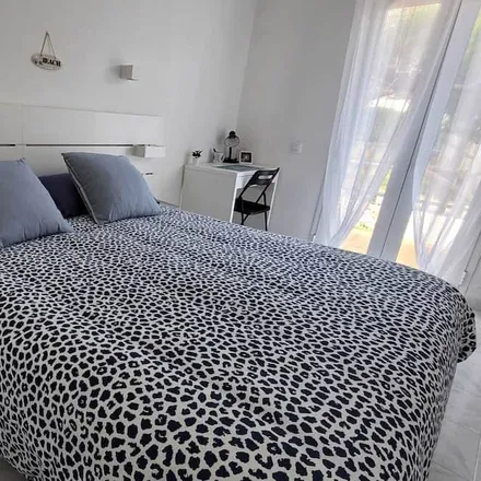 Rent this 2 bed duplex on Ciutadella in Vorera dels Molls, 07769 Ciutadella