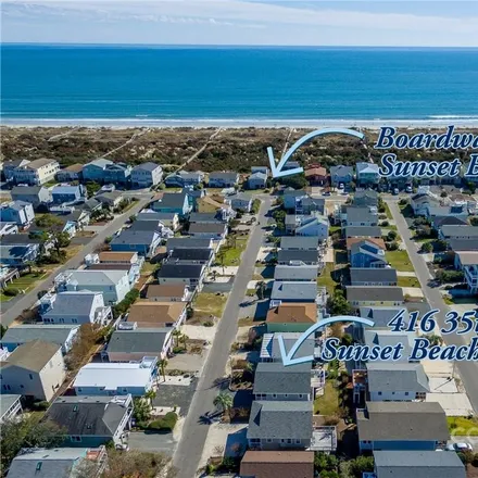Image 1 - 406 35th Street, Sunset Beach, Brunswick County, NC 28470, USA - House for sale