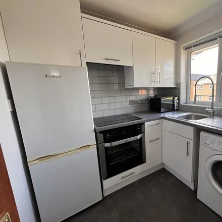 Rent this 1 bed apartment on Kingston Road in Spelthorne, TW18 4LS