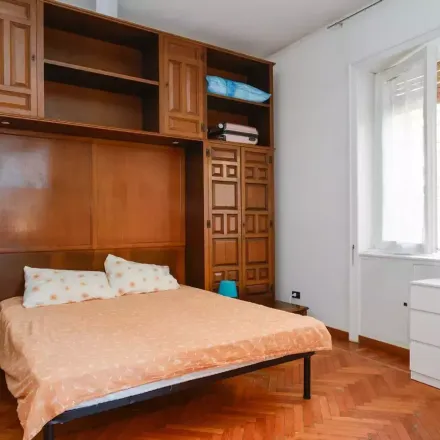 Image 4 - Livorno, Via Livorno, 00162 Rome RM, Italy - Room for rent
