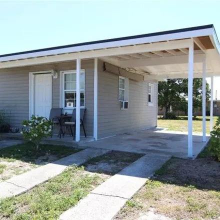 Buy this 2 bed house on 3172 Key Lane in Port Charlotte, FL 33952
