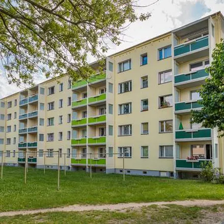 Rent this 2 bed apartment on Steinweg 10 in 04758 Oschatz, Germany