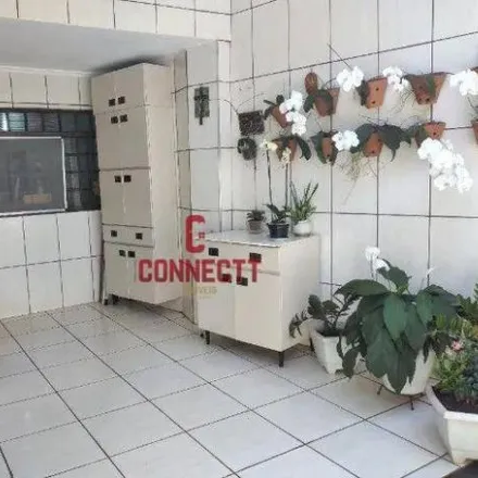 Buy this 5 bed house on Avenida Saudade in Centro, Ribeirão Preto - SP